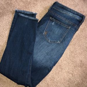 NWOT Skinny leg jean with frayed hem